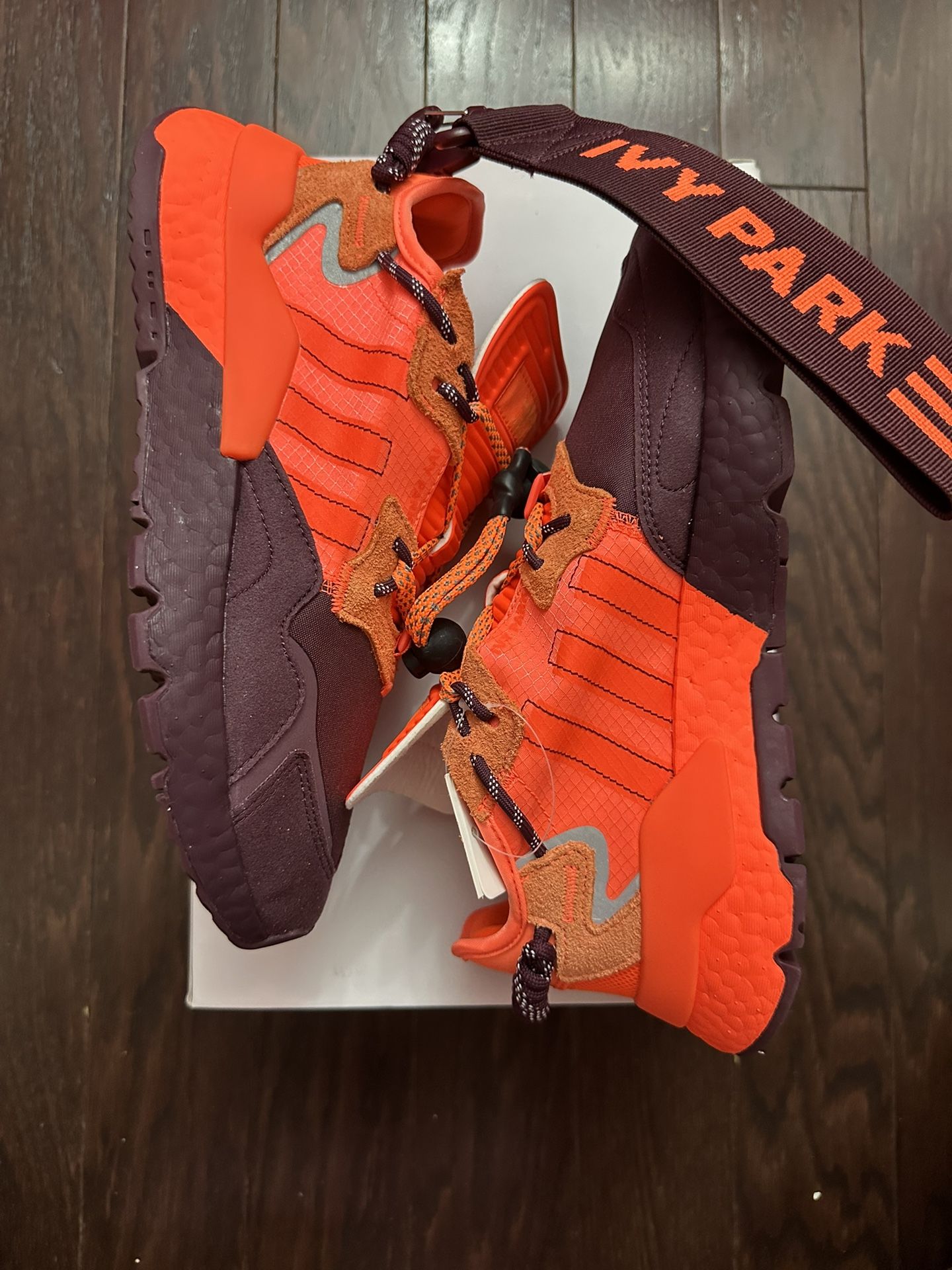IVY PARK Nite Joggers Size 7.5