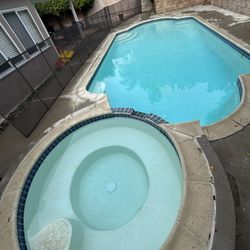 Pool & Spa
