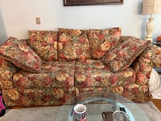 Sofa & Love couch
