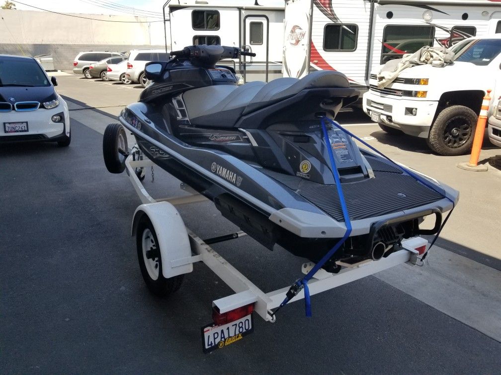 2013 Yamaha FX Sho Cruiser low hrs jet ski for Sale in Corona, CA OfferUp