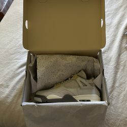 Jordan 4 SE Craft Size 10.5