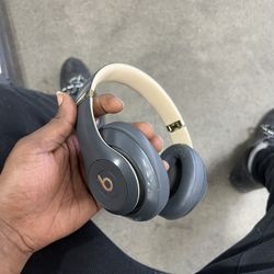 Studio 3 Wireless Beat Headphones 