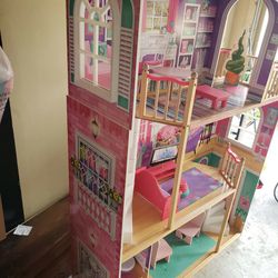 5'5" Doll House 
