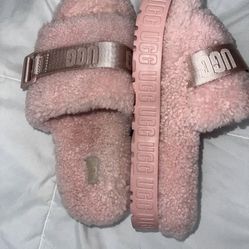Ugg Slides