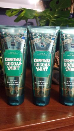 Bath & Body Works 8 oz. Christmas Cocoa & Mint Ultra Shea Body Cream