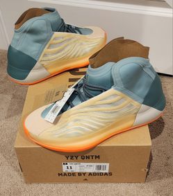 Yeezy Quantum