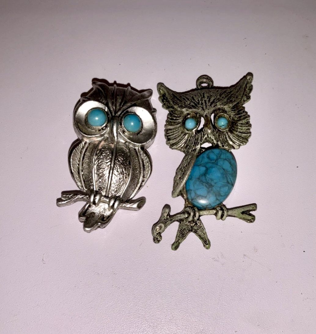 Lovely Vintage 2 Owls Pendant And Pin With Turquoise Eyes