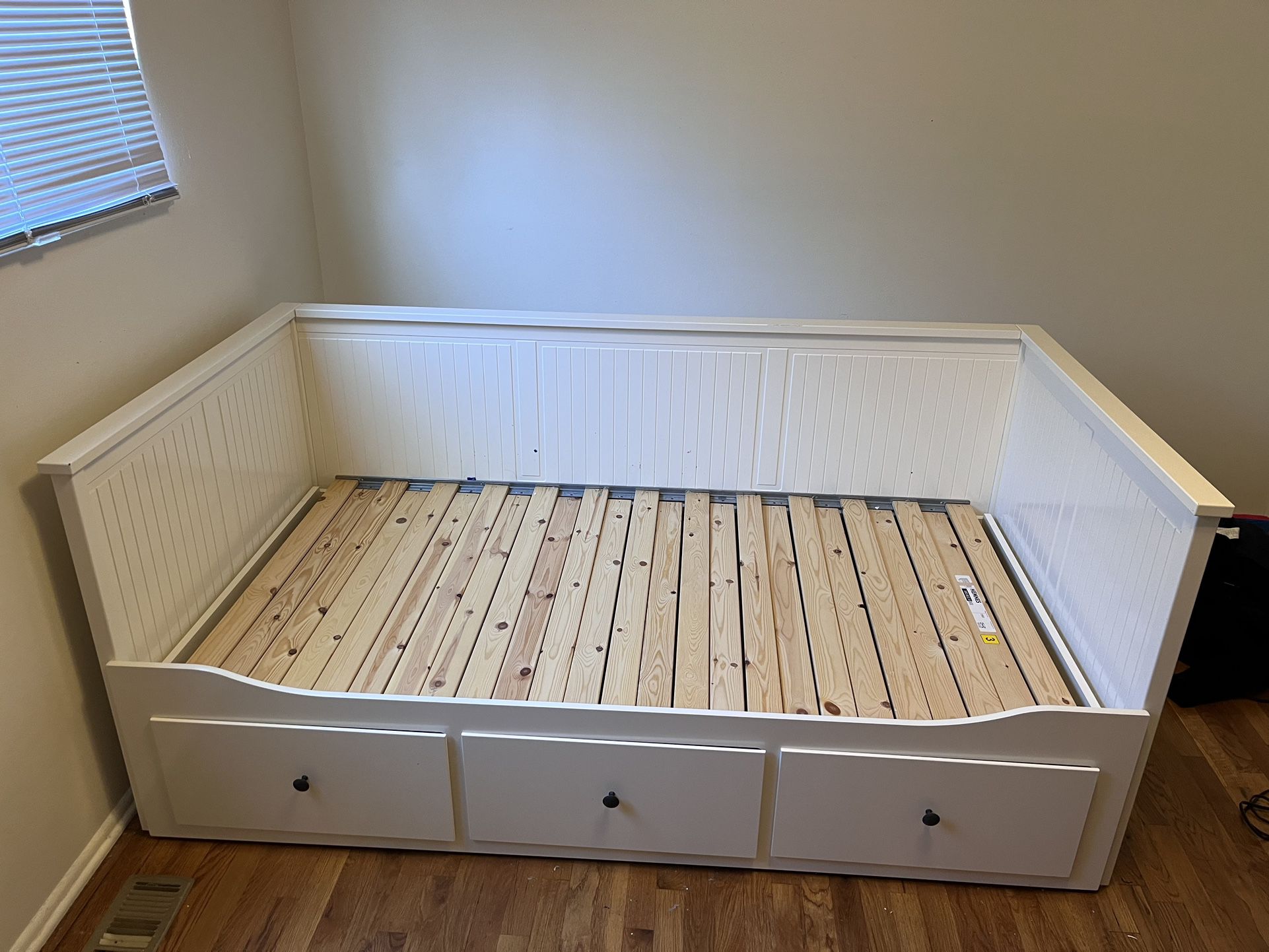 Ikea bed frame with extension 