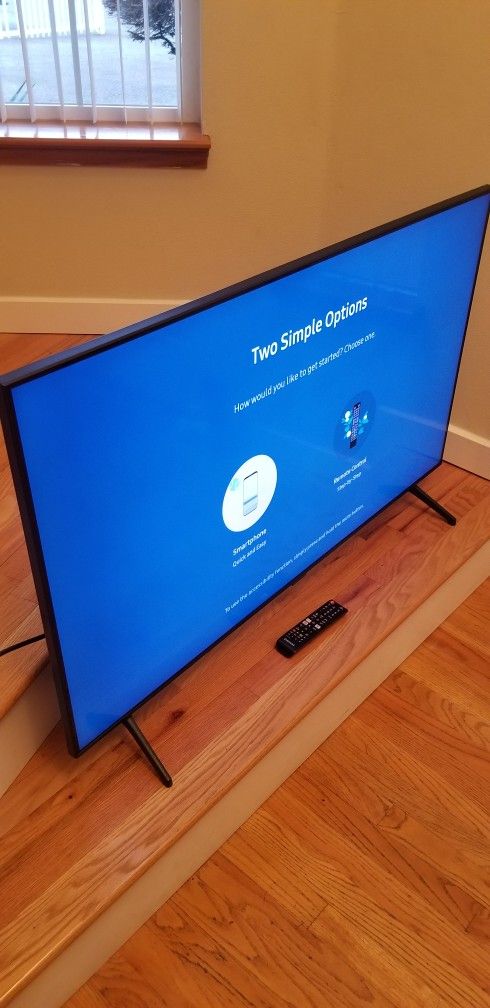 NEW SAMSUNG 50 INCHES TV WITH REMOTE , SMART TV , WORKS EXCELLENT. , IN THE BOX G.j