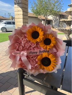 50ct bouquet🌹🌻