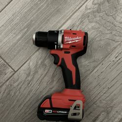 Milwaukee M18 Drill/Driver  Brushless