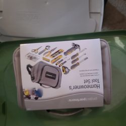 Homeowners Tool Set 122 Pc