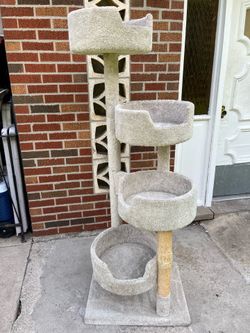 64” Cat Tower