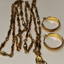 #2343, SIGNED MONET, 1950's SET NECKLACE & EARRINGS. 