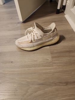 Adidas Yeezy Size 9