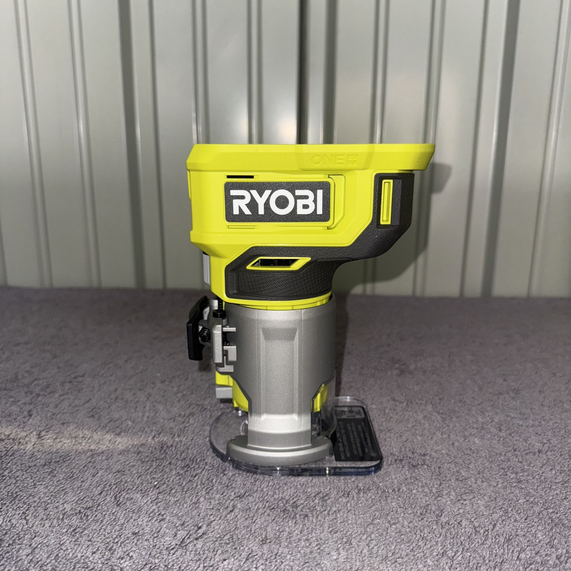 RYOBI ONE+ 18V Cordless Compact Fixed Base Router (Tool Only)