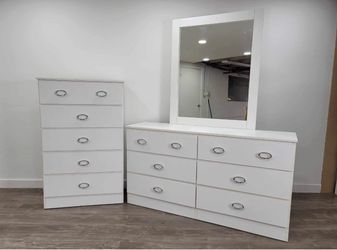 Dresser whit mirror and chest - Cómoda con espejo y Gavetero