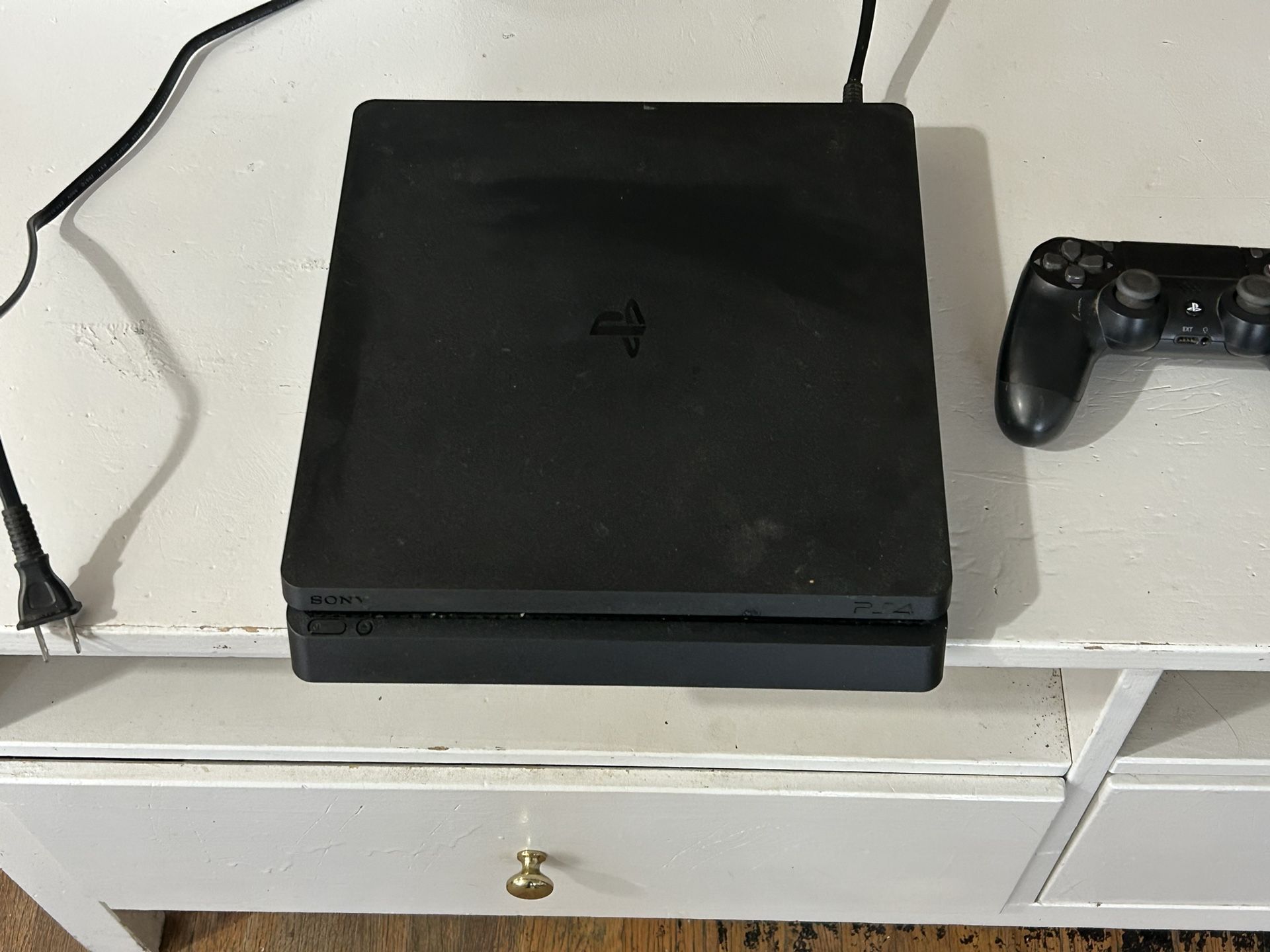 PS4