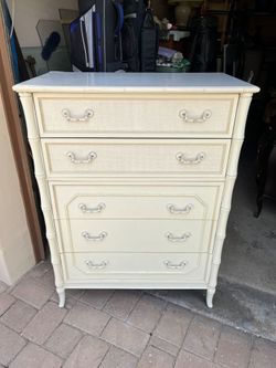 Brohyill fuax bamboo dresser