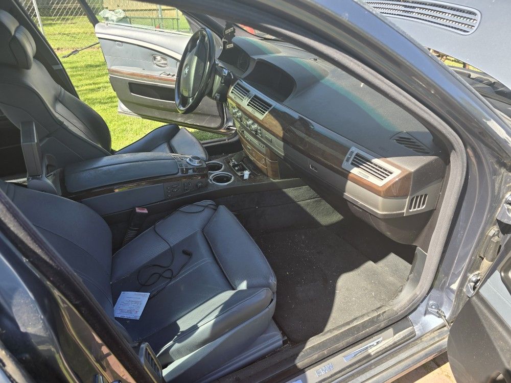 2006 BMW 750i