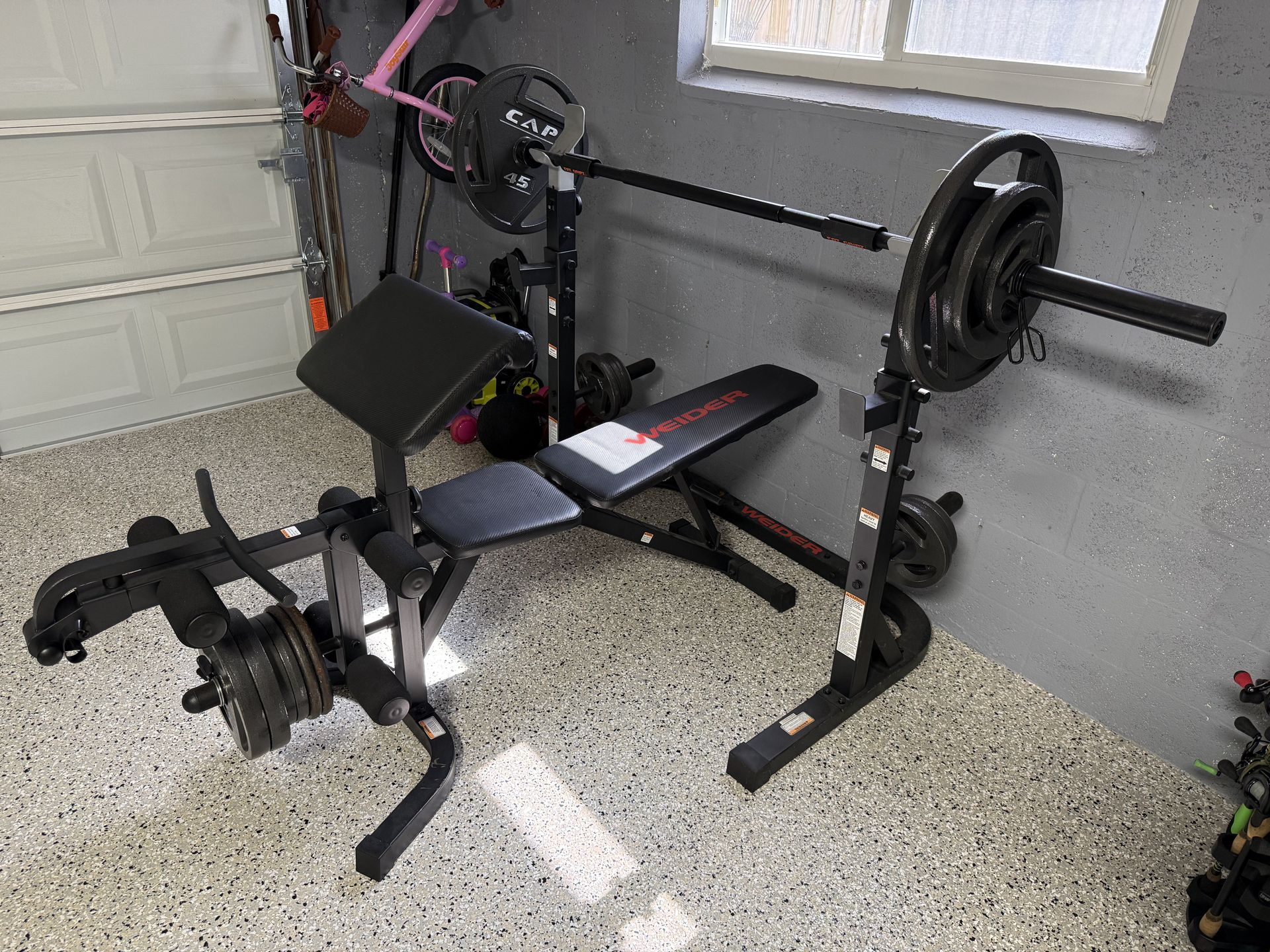 Weider bench press/squat rack + Shrug bar