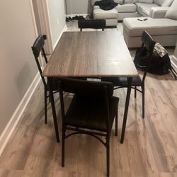 Kitchen Table And Chairs 
