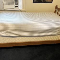 Colonial Maple Twin Bed