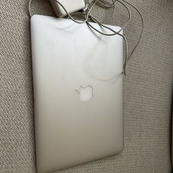 MacBook Air 128gb