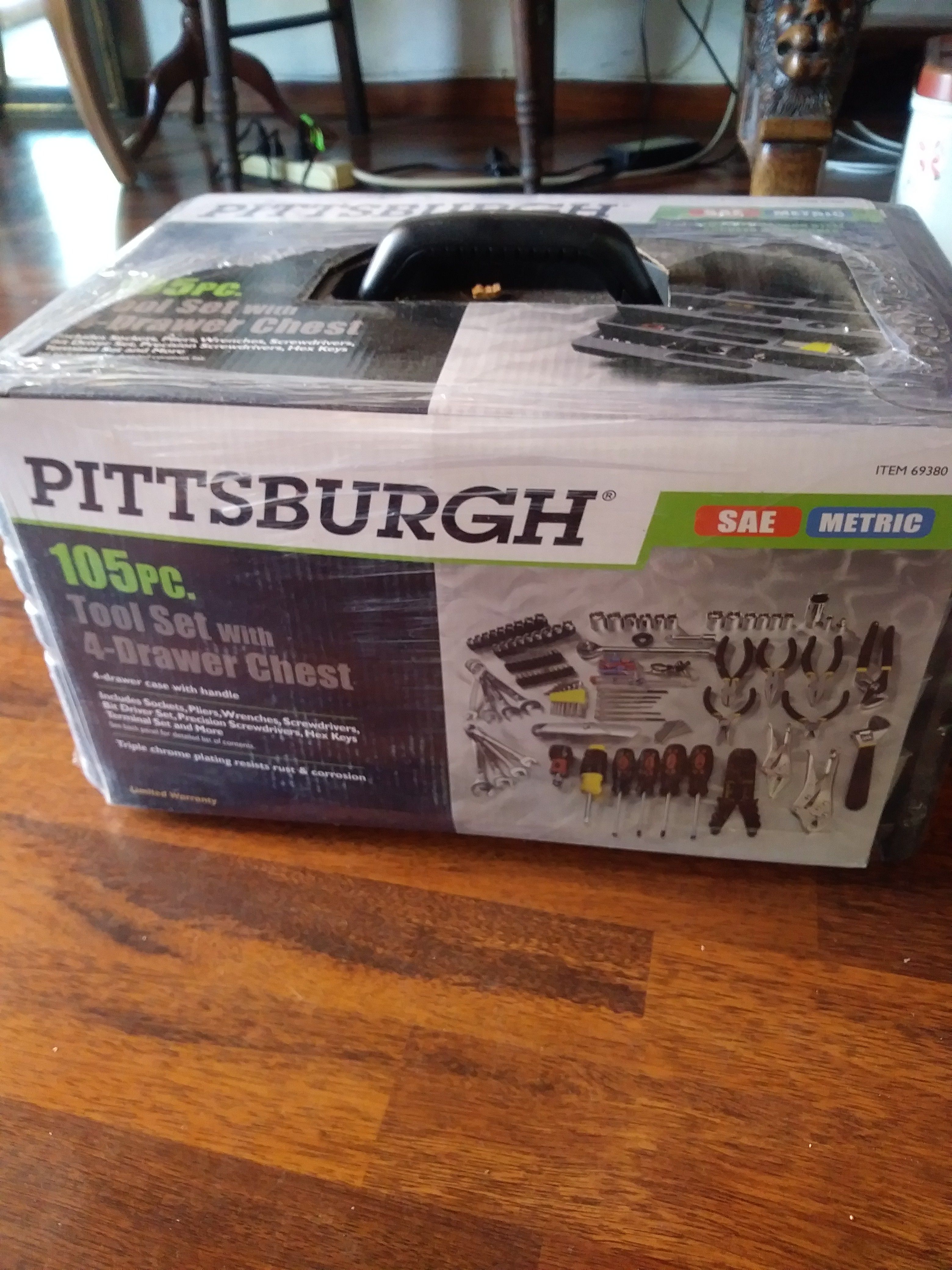 105 pc. PITTSBURGH Tool set with 4-drawer chest for Sale in San Diego, CA  OfferUp