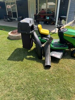 John Deer Bagger