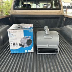 NEW Utilitech Air Mover 1/4-HP 900-CFM Centrifugal Daisy Chain Compatible Indoor Blower Fan