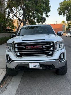 2020 GMC Sierra