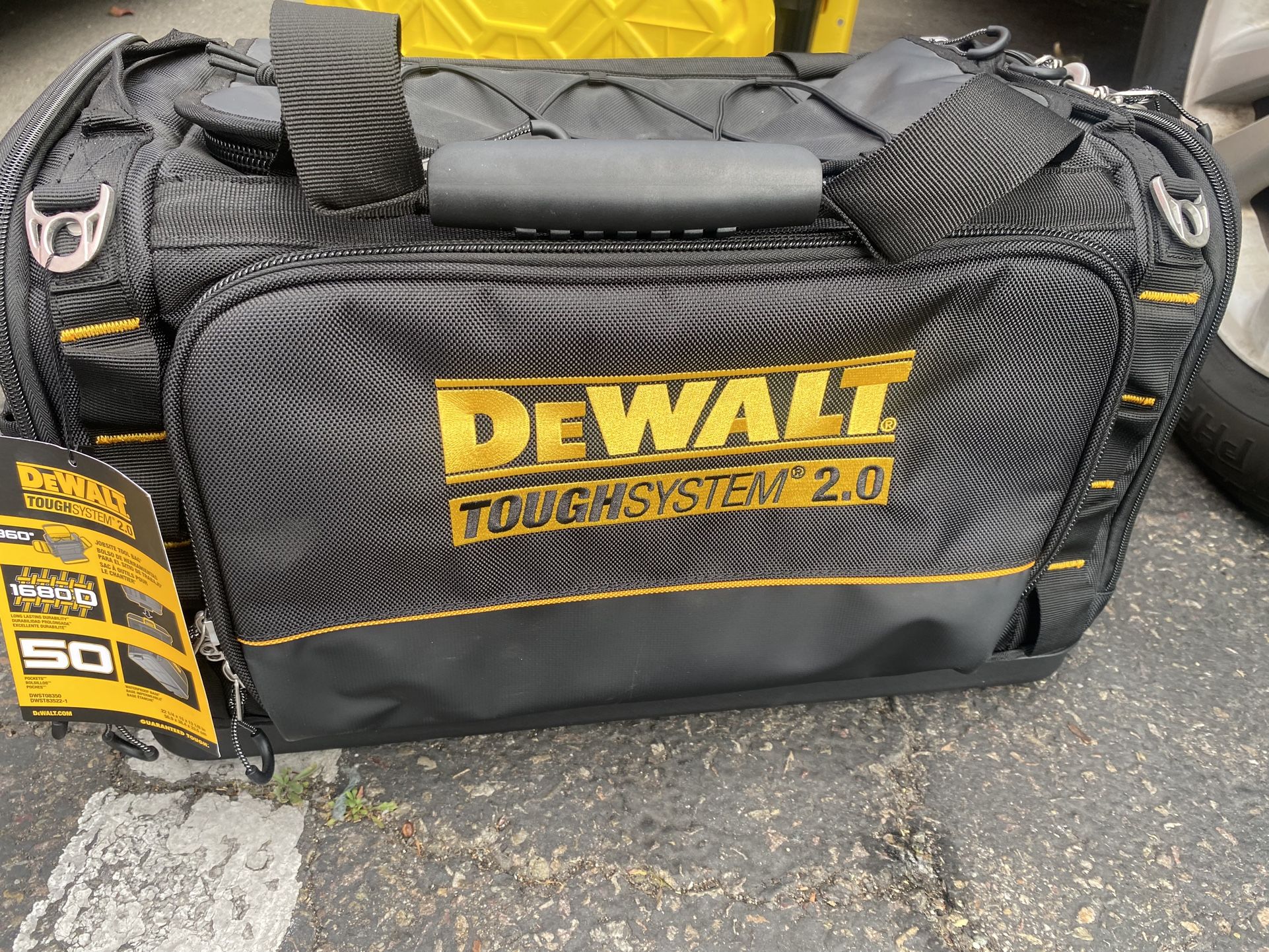 Brand New Dewalt Tool Bag LARGE for Sale in San Diego, CA - OfferUp