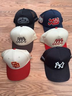 Hats/ Snapbacks