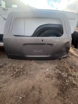 2007-2014 Tan Chevrolet Tahoe Suburban Liftgate OEM