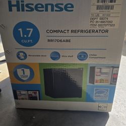 Mini Dorm Fridge 