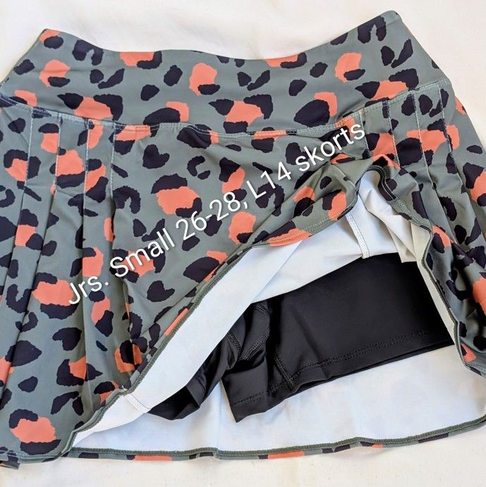 New Girls Rainbow Tree Skorts Small 26"-27", Long 14" Like Shorts + Skirt.  85% Polyester, 15% Spandex. East or westside
