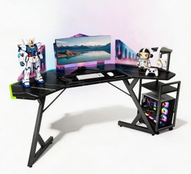 Gaming desk *NEW*