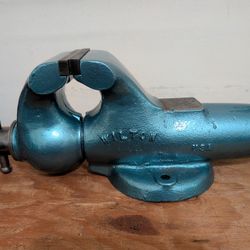 4 1/2 Inch Wilton Bench Vise 