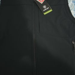 Brand New Ariat Vest Size XL