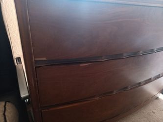German furniture 3Drawer dresser