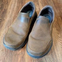 Men's Leather Skechers Shoes - Size 10.5