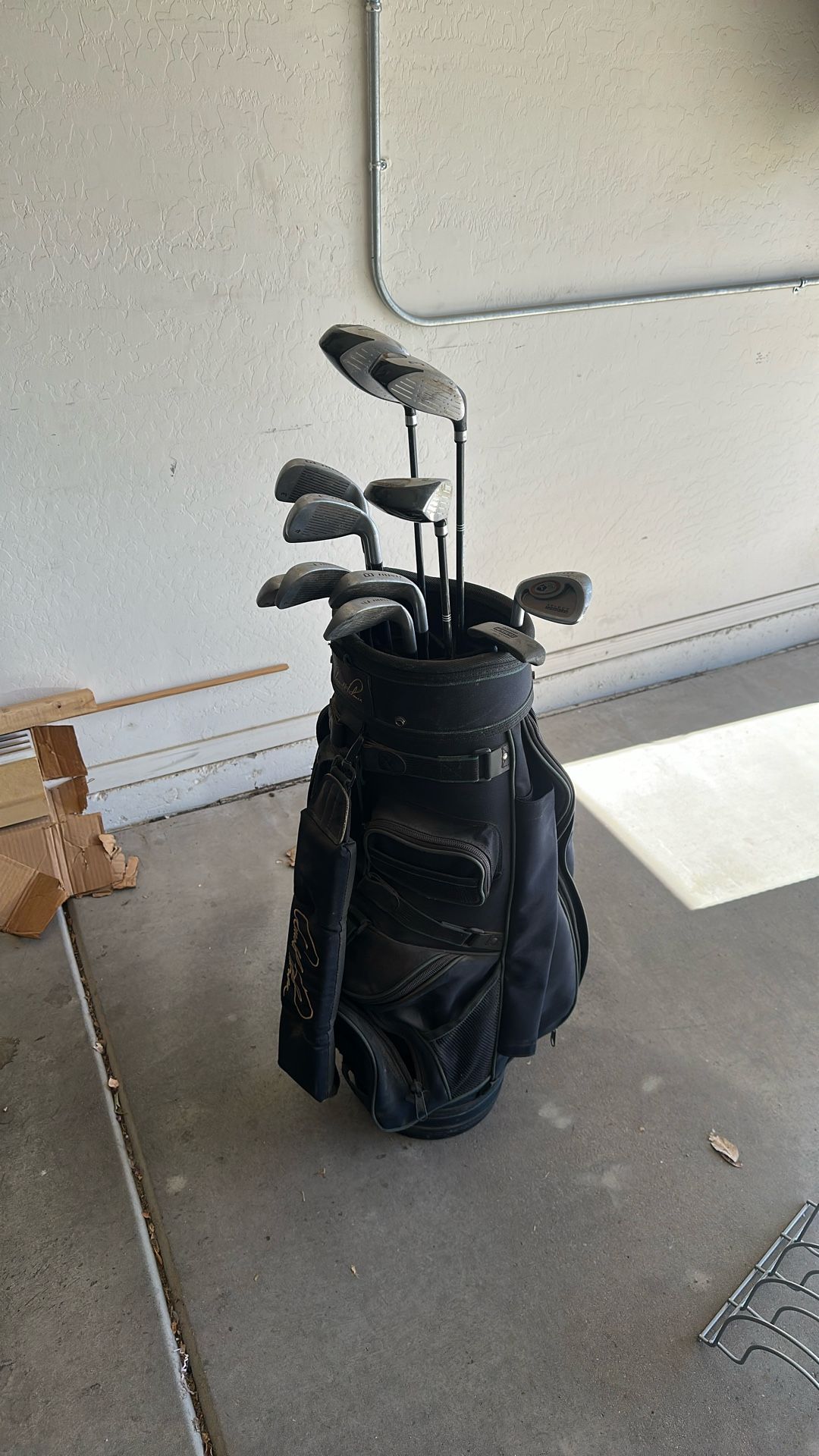 Used - Left hand Golf Clubs