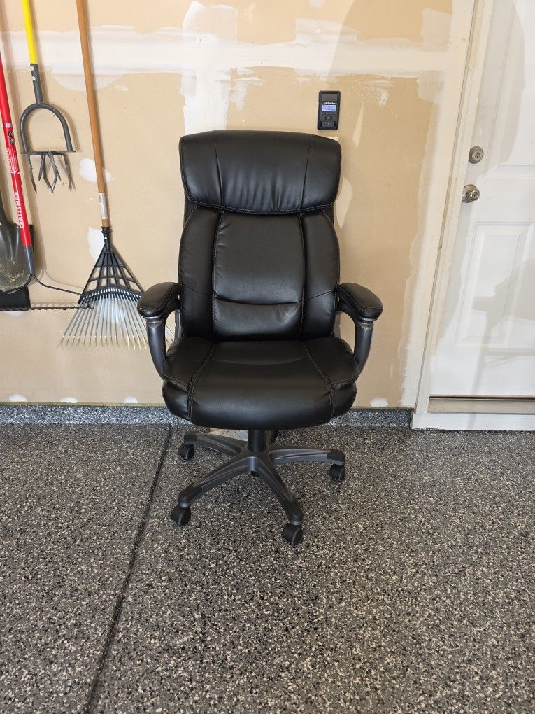 Leather Executive Office Chair