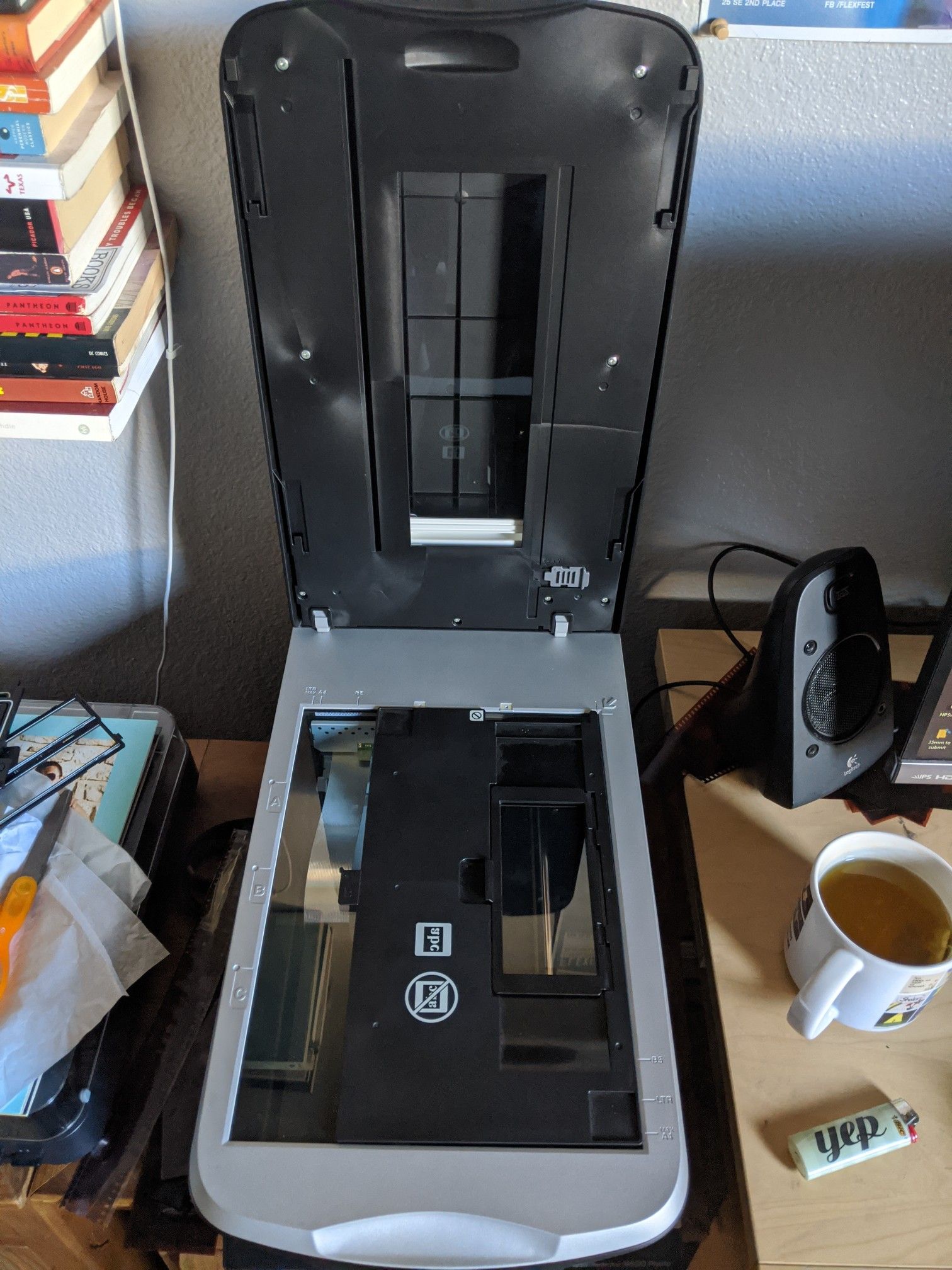 Epson V500 Film Scanner