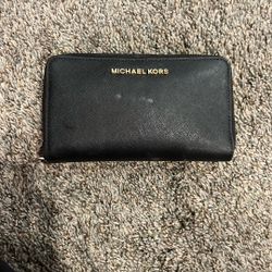 Micheal Kors Wallet 