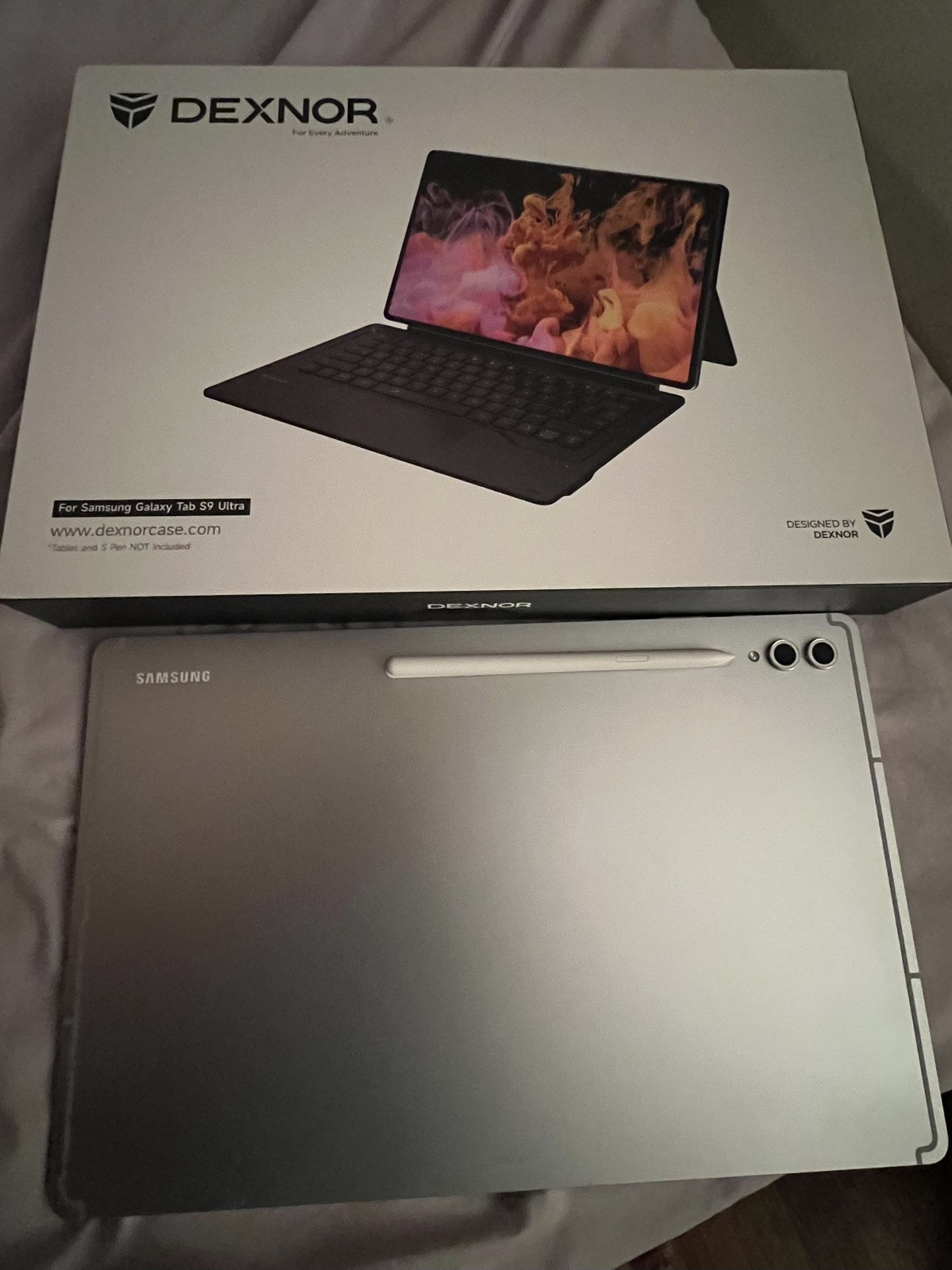 Samsung Galaxy - Tab S10 Ultra, 256gb | With Dexnor Keyboard | 14.6 Inch Screen | Excellent Condition | WiFi |