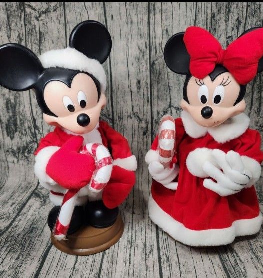Mickey And Minnie Christmas Statues