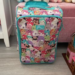 Small Squishmallows Suitcase PICKUPS ONLY!!