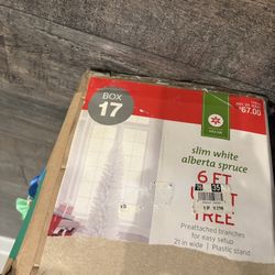 White Christmas tree 